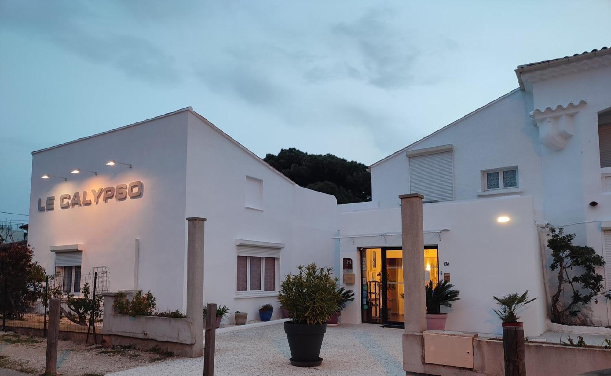 Le Calypso Hotel Hyères